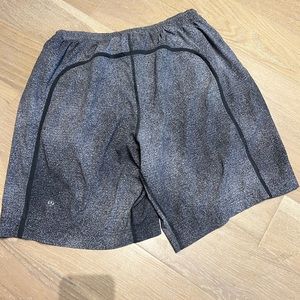Lululemon Pace Breaker Line Short 9”